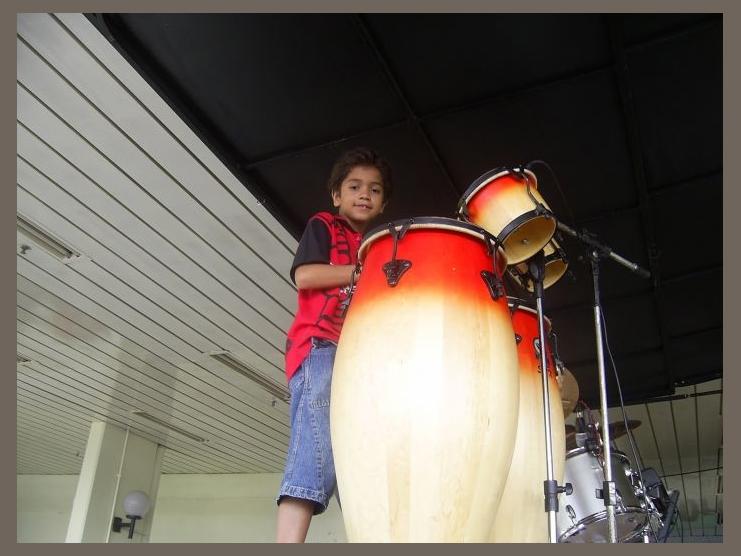 Banda Largha com H